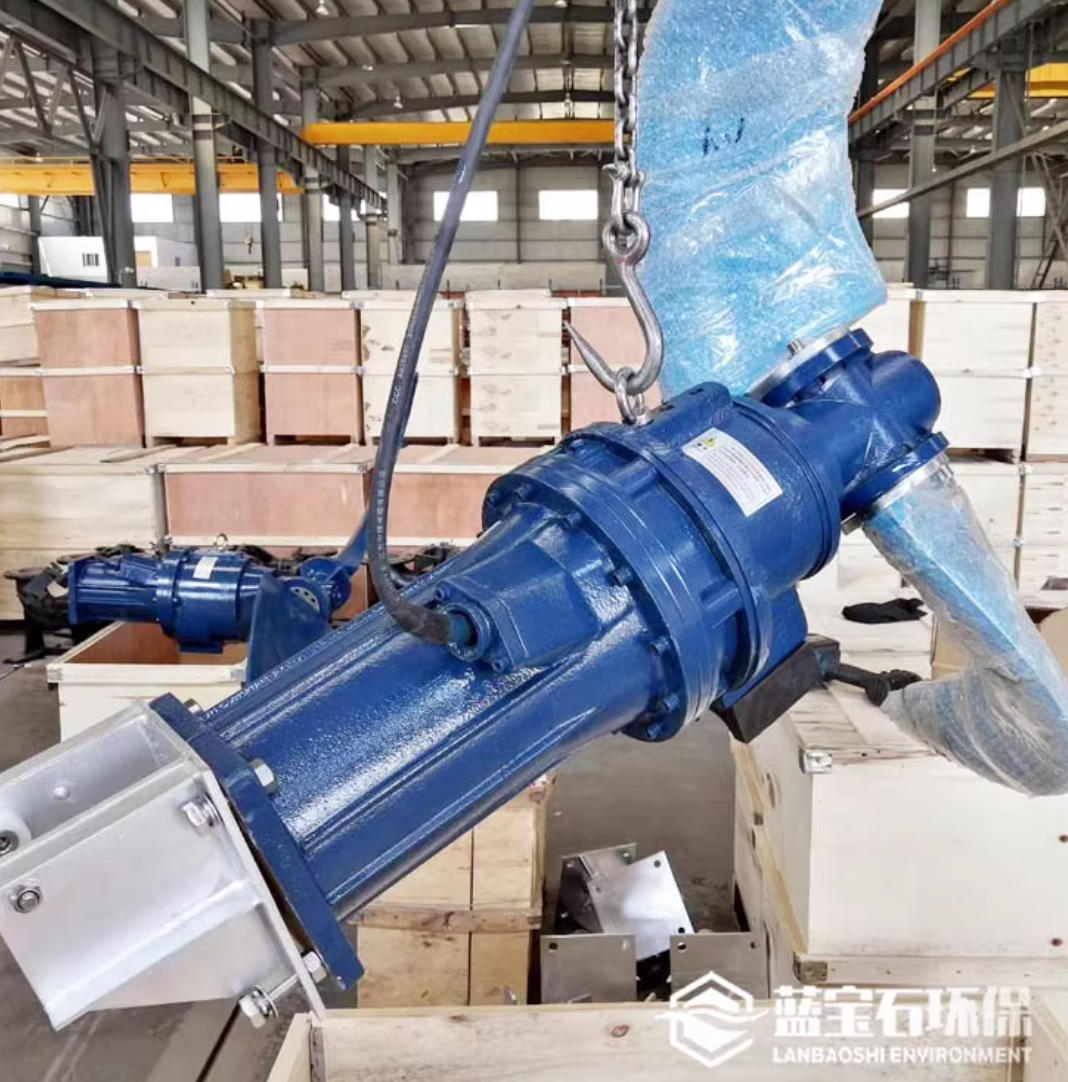 帶減震塊擺線針輪減速機潛水推流器QJB4/4-1800B/P水下攪拌機的應(yīng)用效果